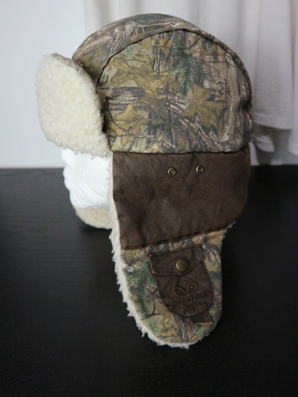 Realtree Vintage Trapper Cap as is